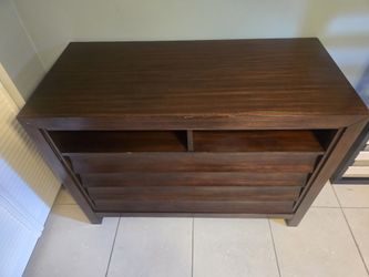 Dresser - Dark Wood with Storage