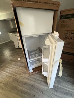 White Whirlpool Fridge
