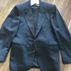 Like New Men’s Black Suit Blazer And Suit Pants