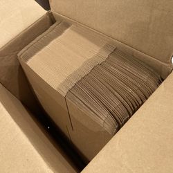 New Cardboard Gift Boxes 