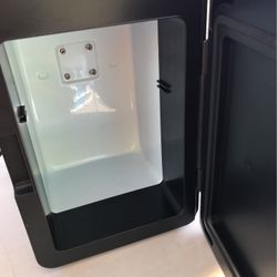 Mini Fridge For Hot And Cold 
