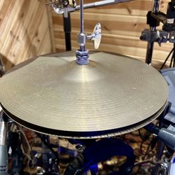 Vintage Zildjian 13” Hi Hat Cymbals (hollow  logo!!)