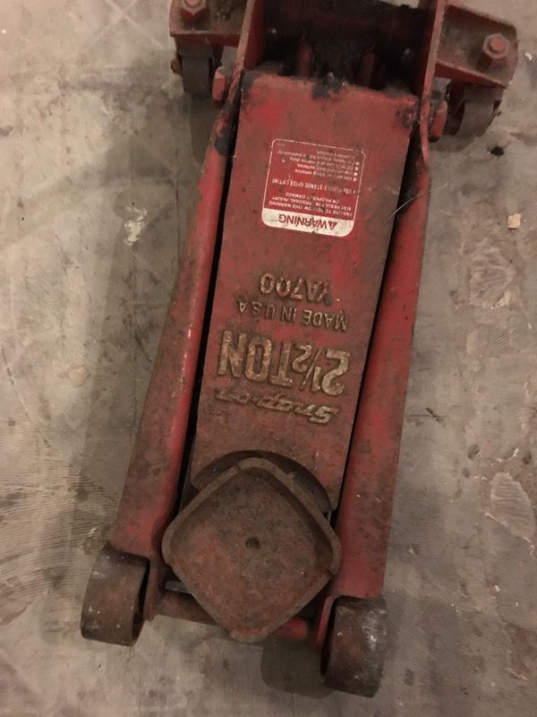 Snap On 2 1 2 Ton Ya700 Floor Jack For Sale In Schaumburg Il