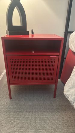 Night stand