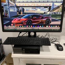 29” Inches DELL LCD MONITOR resolution 2560 X 1080 ( Looks Like Brand New ) Is On Very Good Condition