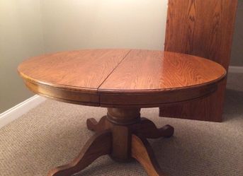 Dining room table