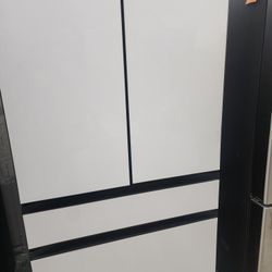 Bespoke Four-door Refrigerator Samsung White Panels