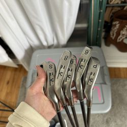 Full Set Women’s Golf Clubs 