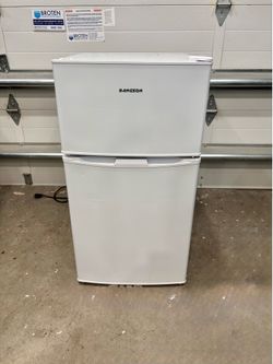 Bangson Fridge and Freezer