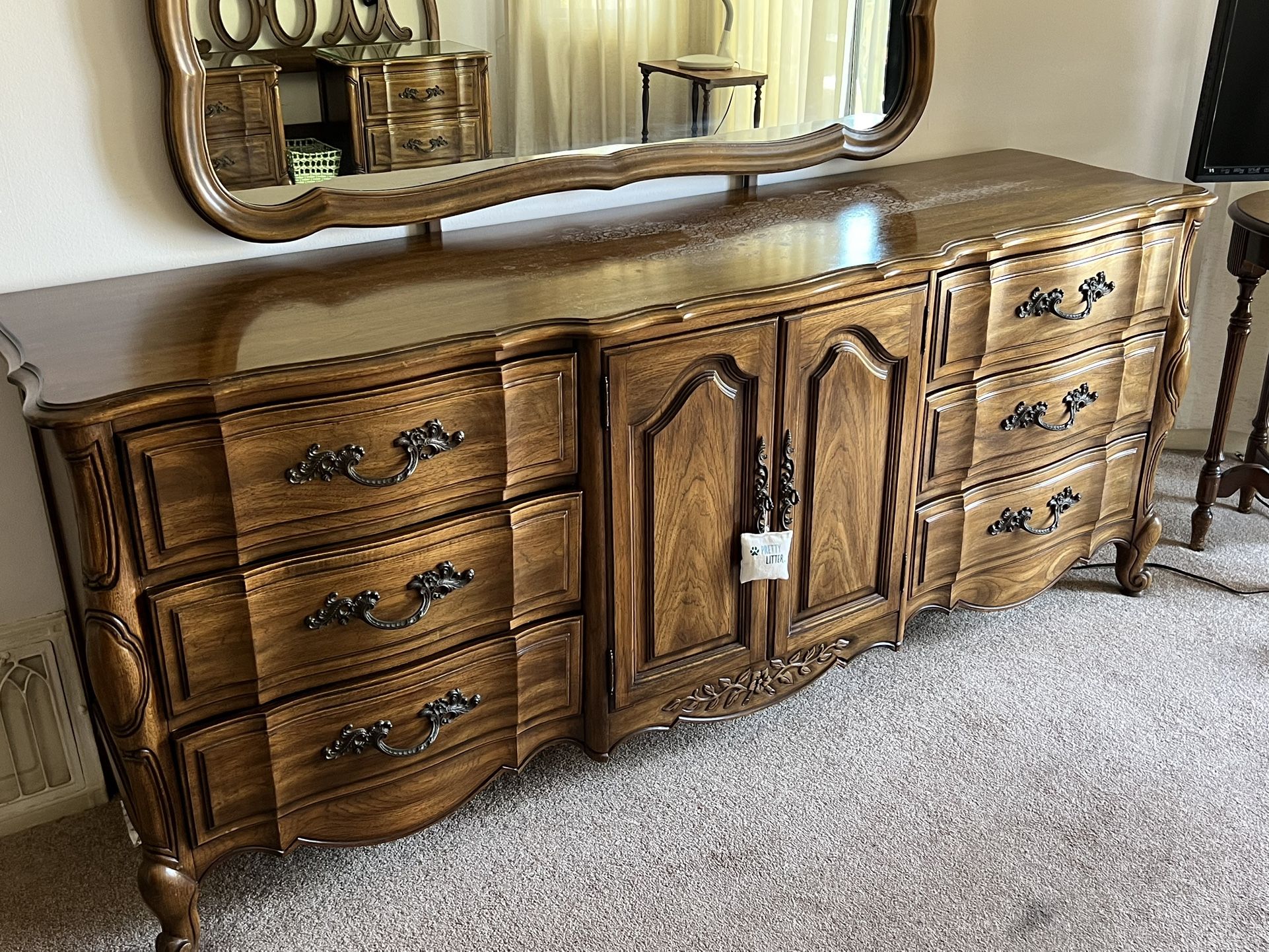Estate Sale Pick Up Only San Francisco