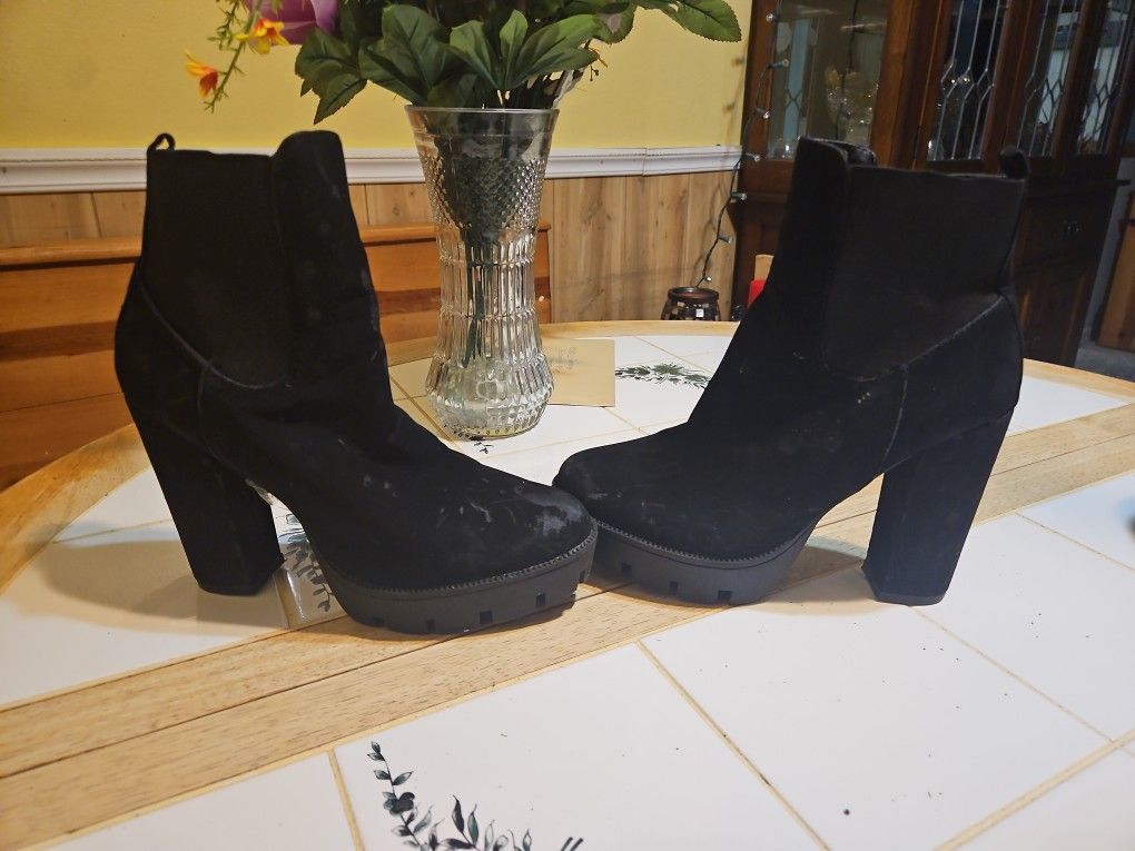 Black Suede Ankle Boots Size 9