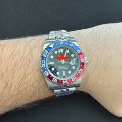 GMT MASTER II “PEPSI”