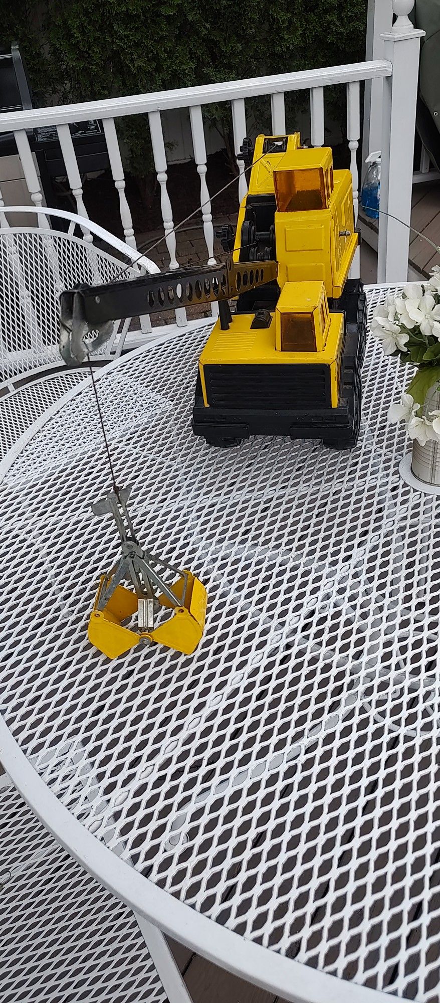 Tonka Toy Large Construction Crane