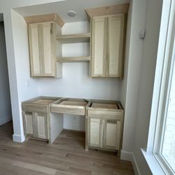 Cabinets 