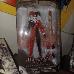 Harley Quinn Figure