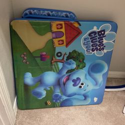 Blues Clues Junior Table And Chairs Set