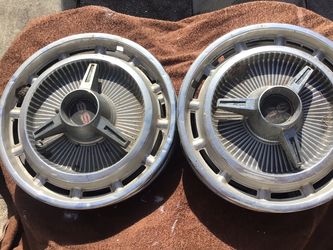 Chevrolet 1965 SS Hubcaps