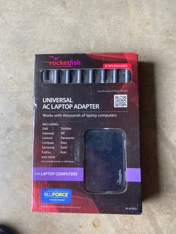 Universal AC laptop adapter