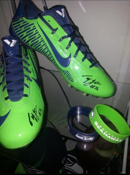 Seattle Seahawks Cleats signed by #16 Tyler Lockett.