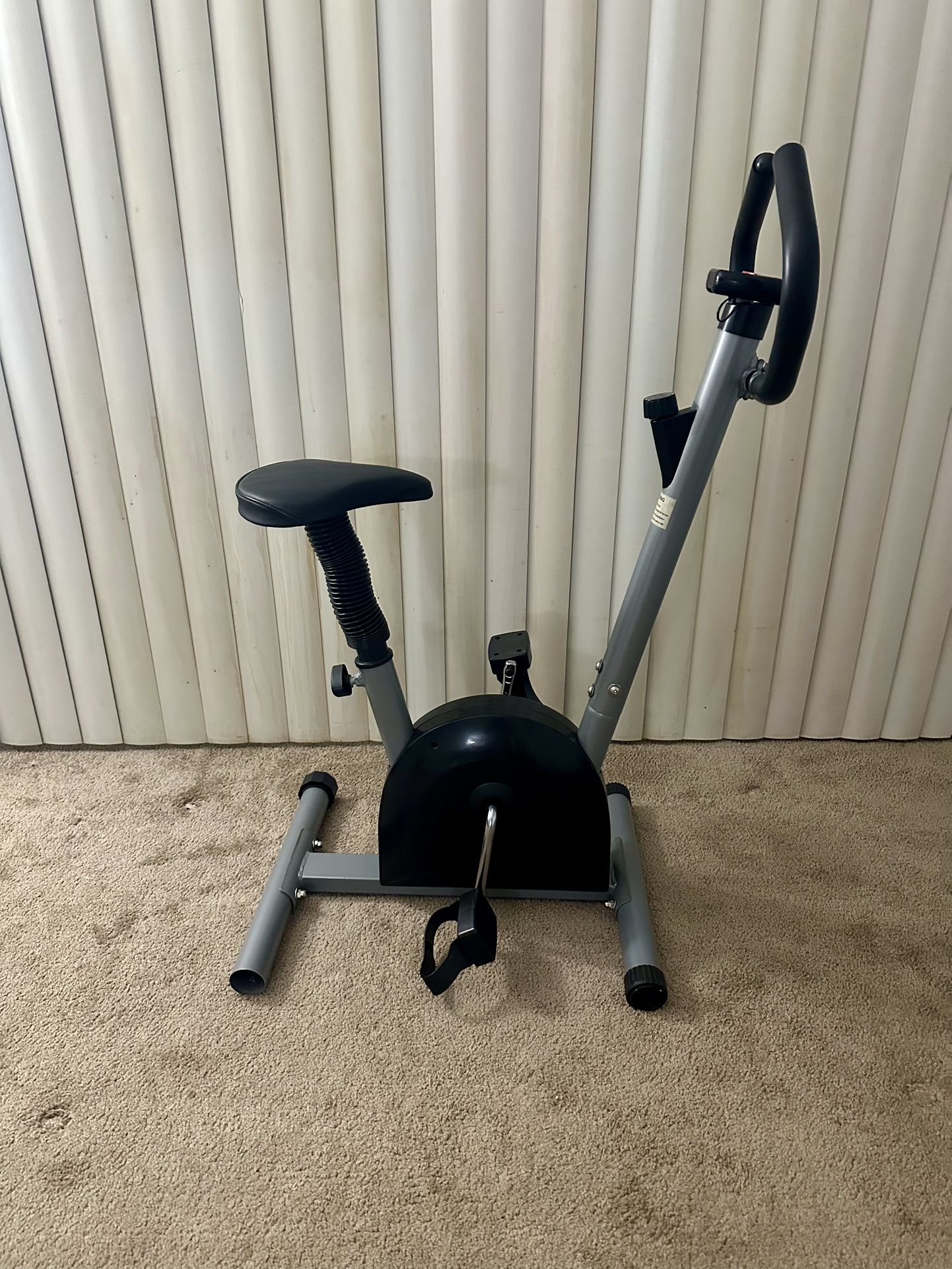 Stationary Bike/Exercise Bike