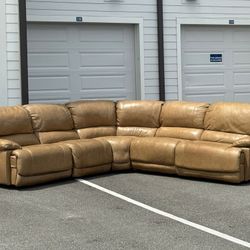 REAL LEATHER POWERED RECLINING GOLD SECTIONAL COUCH IN GREAT CONDITION DELIVERY AVAILABLE 🚚