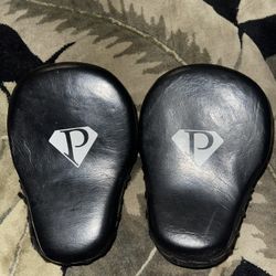 Black Leather Boxing Mitts