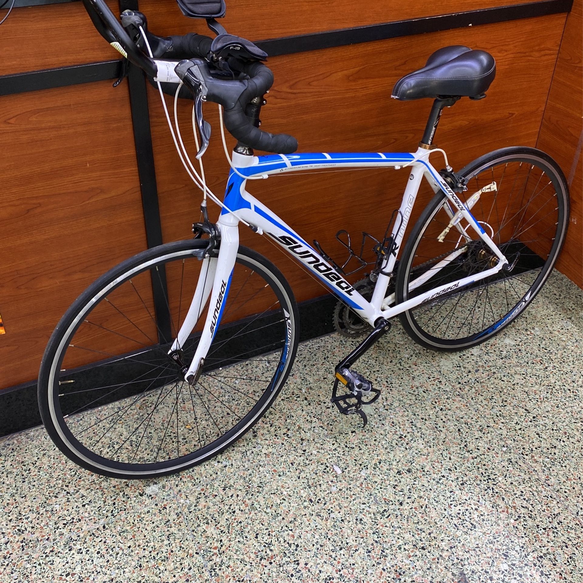 Sun deal R nine Road Bike