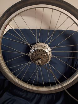 26"Rim 250W Hub Rim Damage A Little