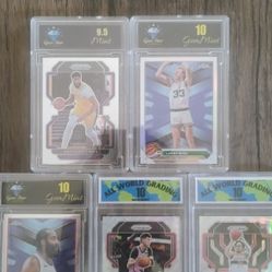 5 Graded Basketball Cards 