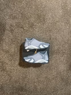 Jordan 14 Flint Grey Size 7Y