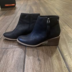 Treasure & Bond. Kids shoes