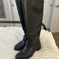 Tory Burch Boots