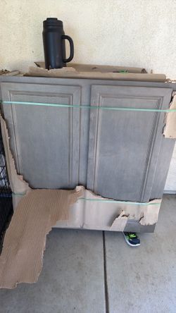 Wall mount cabinet