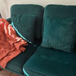 Strader velvet loveseat