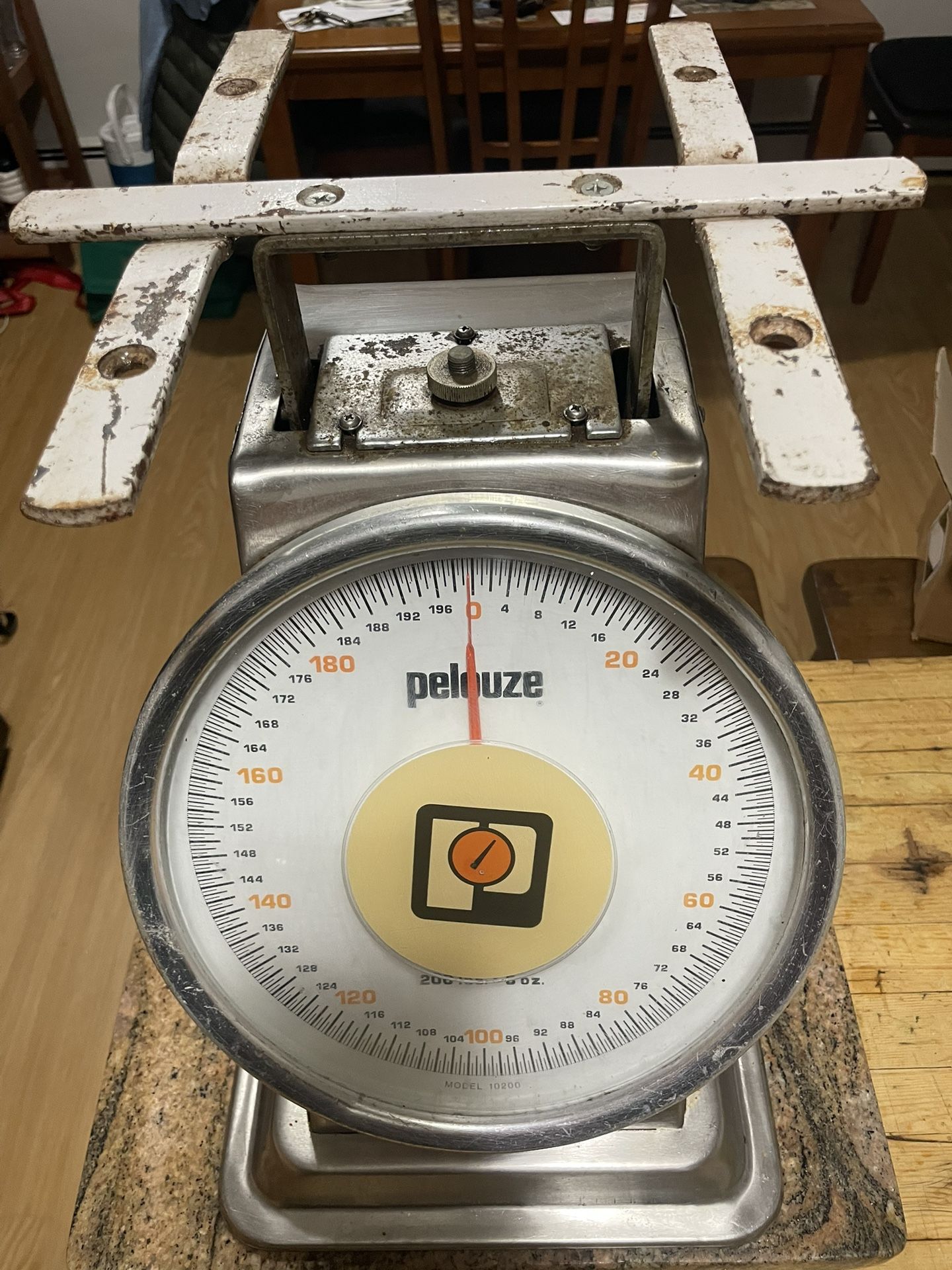 Pelouze 200lb. Industrial/Comercial Scale Model #10200