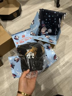 31 El Mago Yellow Hat