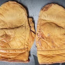 Vintage Kids Boxing Gloves