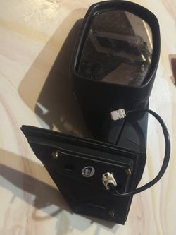 2013 Honda CRV driver side mirror looking mirror