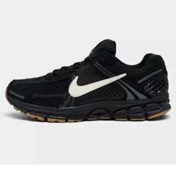 Nike Vomero Black Gum