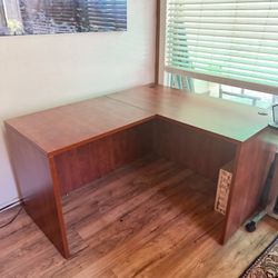 Corner Desk- Computer Chair 