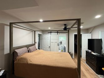 World Market Canopy Queen Bed Excellent Condition.