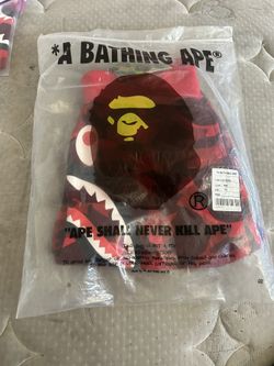 Red Bape Shorts XL