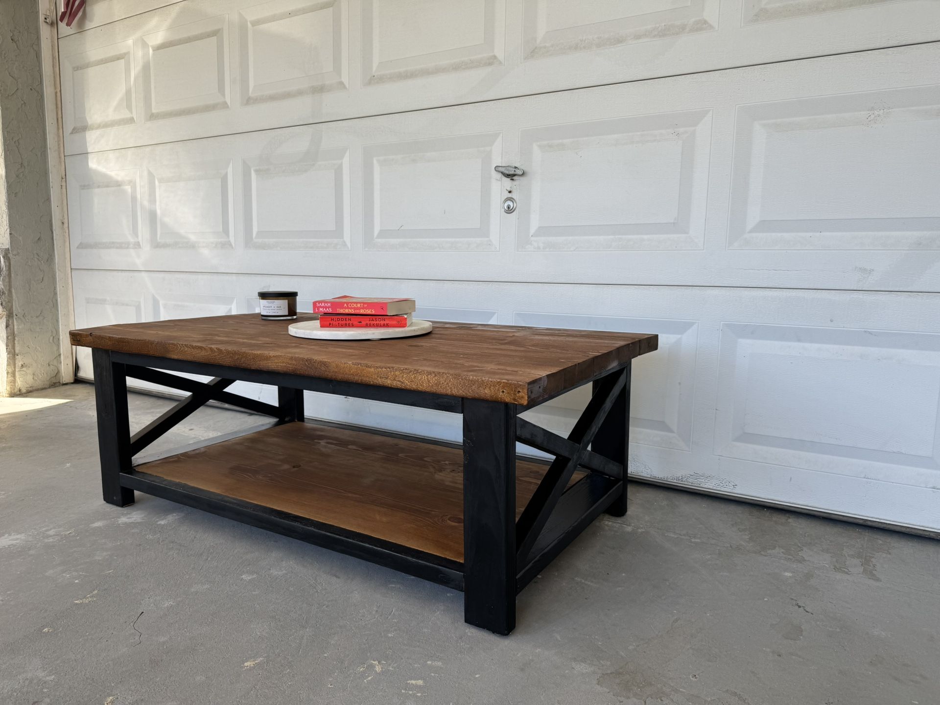 ✨ Rustic Industrial Coffee Table – Solid Wood  ✨