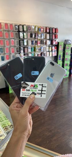 IPHONE 7+ 128GB FACTORY UNLOCKED