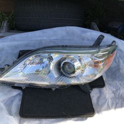 Headlight Side Driver Toyota Sienna 2011-2019