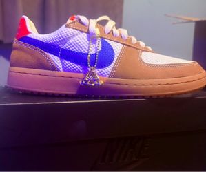 Nike Field General
