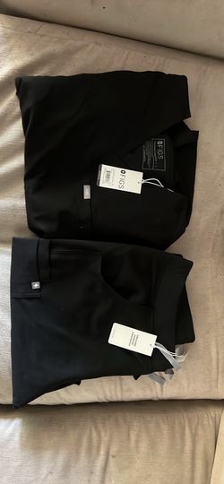 New Figs Scrubs Women’s Black