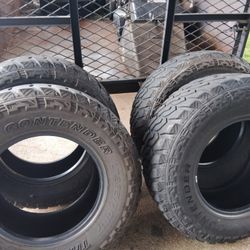 Contender Tires Lt28.5/70r17