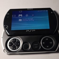 PSP GO