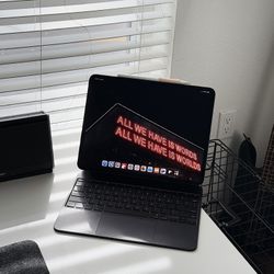 iPad Pro 13-inch M4